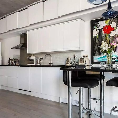 Canal-Side Apartment In Shoreditch Londres Extérieur photo
