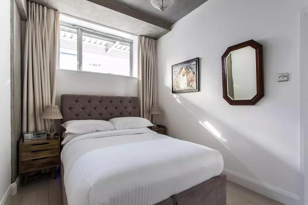 Canal-Side Apartment In Shoreditch Londres Extérieur photo